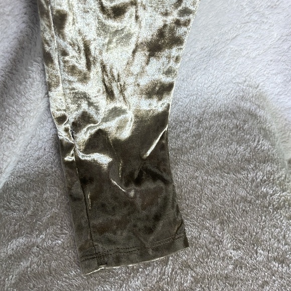 Melrose & Market crushed velvet leggings - Picture 4 of 5